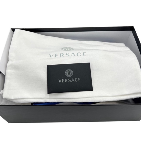 Fabulous Versace Heels! - Picture 5 of 6